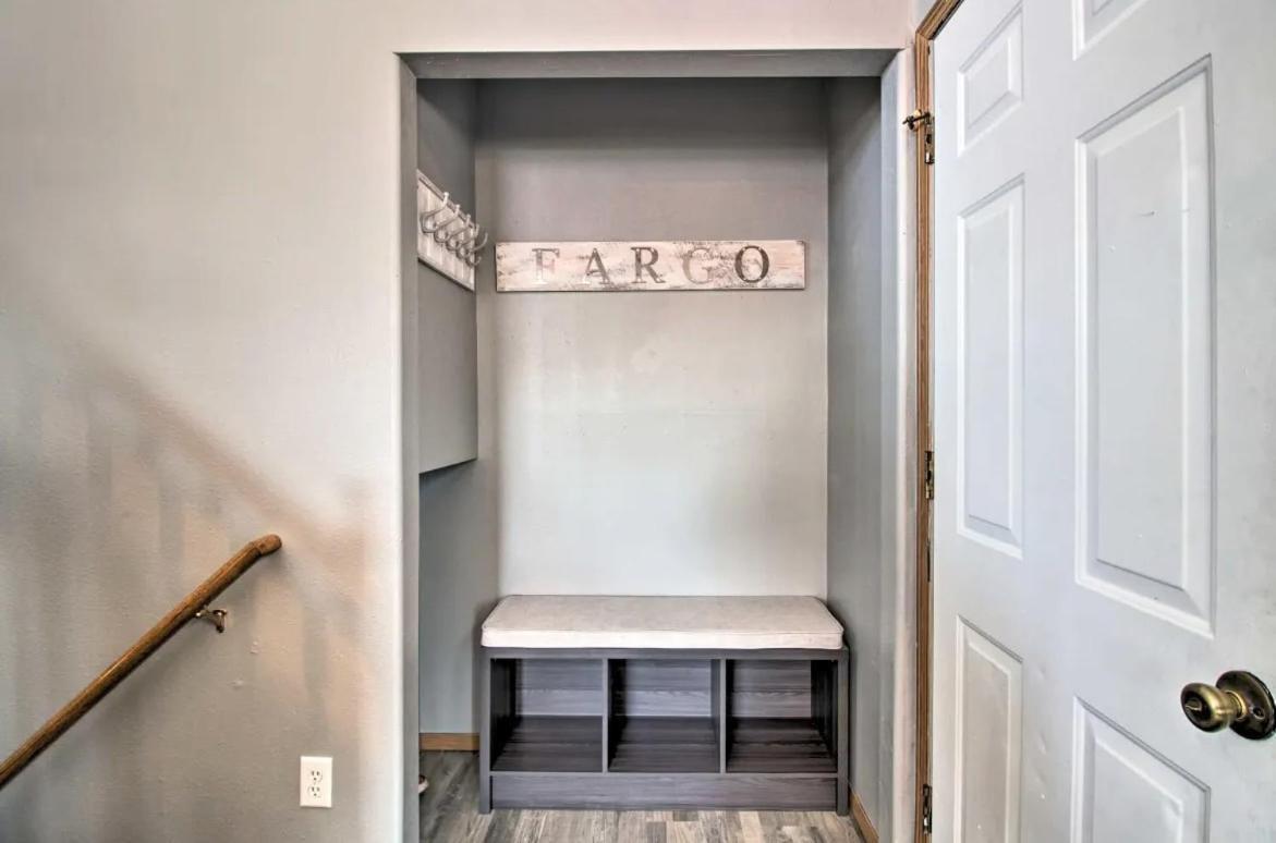 Welcoming West Fargo Retreat W Backyard Villa Екстериор снимка