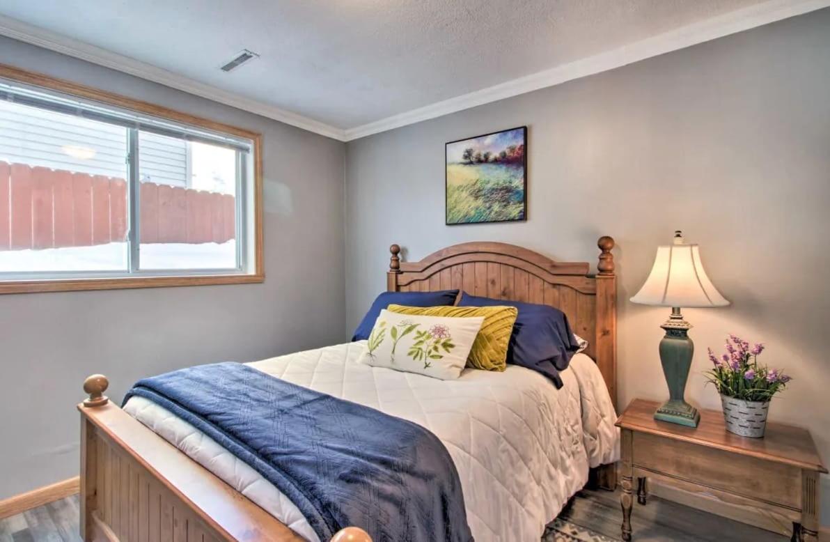 Welcoming West Fargo Retreat W Backyard Villa Екстериор снимка